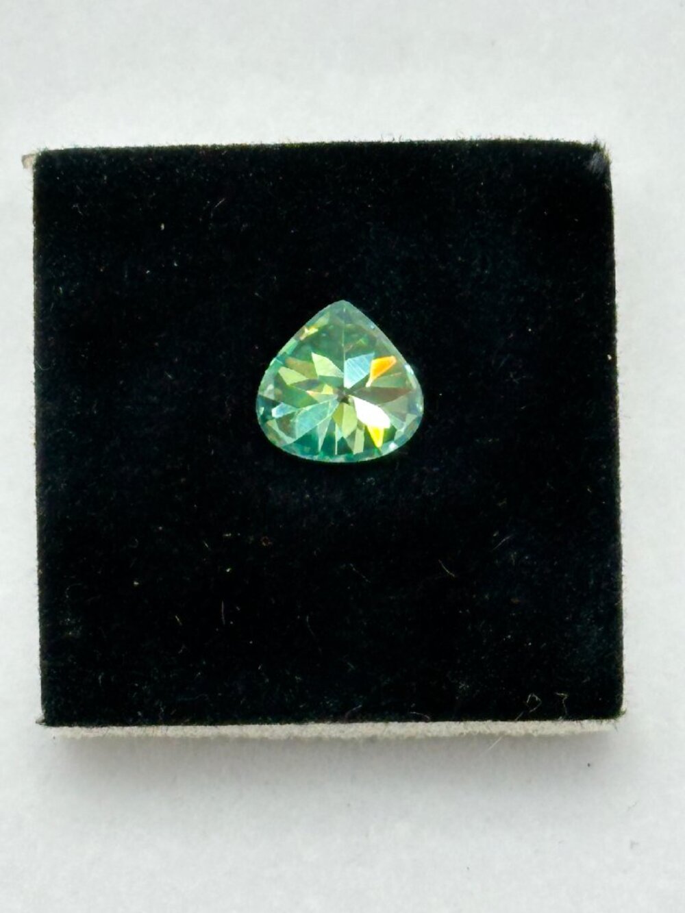 Multi-Color Diamond - Picture 16 of 16
